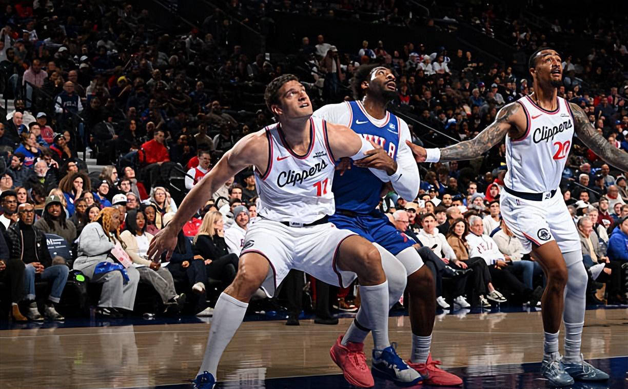 鹈鹕鏖战快船,布伦森状态火热 鹈鹕鏖战快船,布伦森状态火热