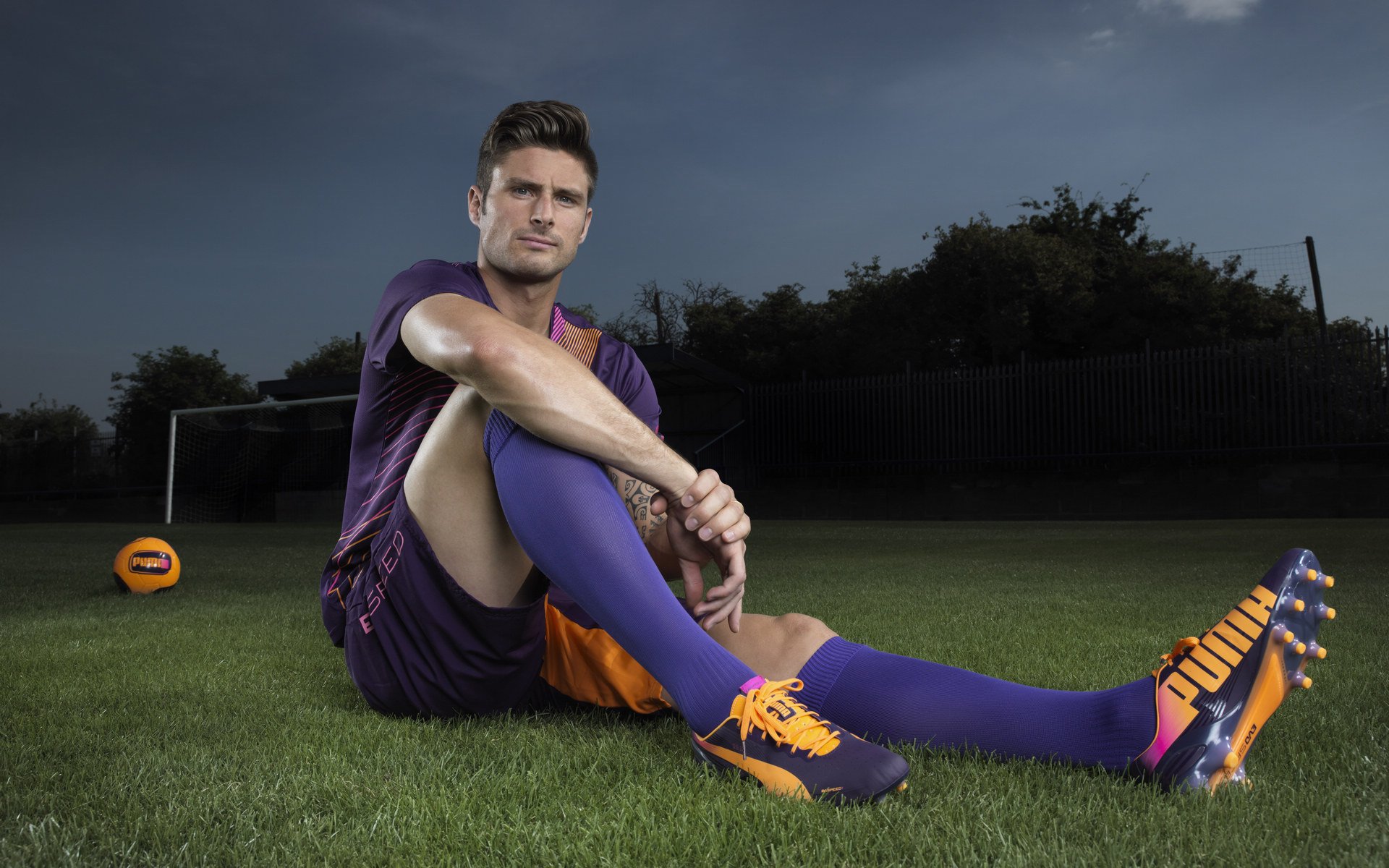 德甲争冠战，火箭横扫快船，体育世界里的不可能与必然